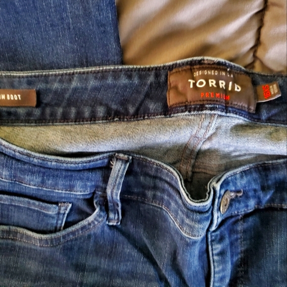 Torrid 16xs slim boot jeans